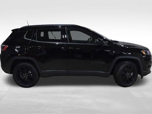 New 2026 Jeep Compass Latitude image 3