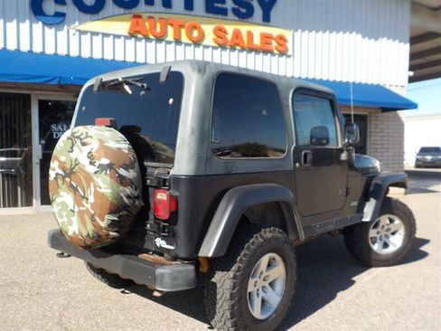 Used 2003 Jeep Wrangler Rubicon image 9
