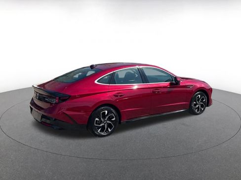 Used 2025 Hyundai Sonata SEL FWD image 15