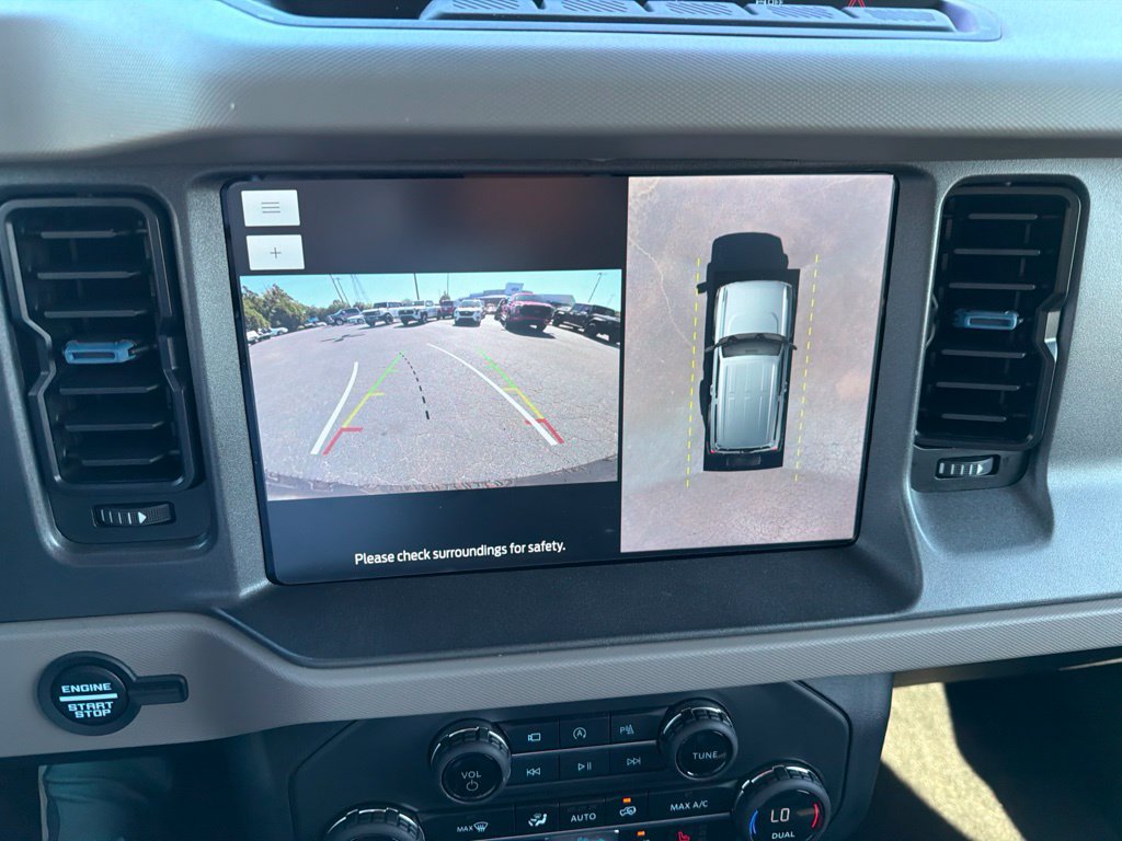 Used 2024 Ford Bronco Wildtrak AWD/4WD image 3