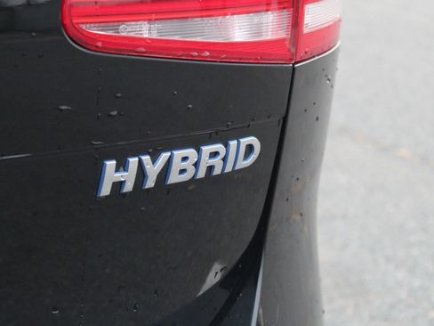 Used 2014 Volkswagen Touareg Hybrid image 45