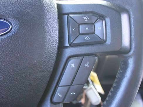 Used 2017 Ford F150 XLT w/ Equipment Group 302A Luxury RWD image 38