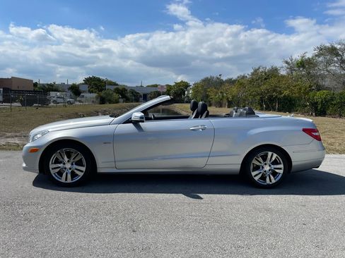 Used 2012 Mercedes-Benz E 350 Cabriolet w/ Premium 1 Launch Pkg image 7