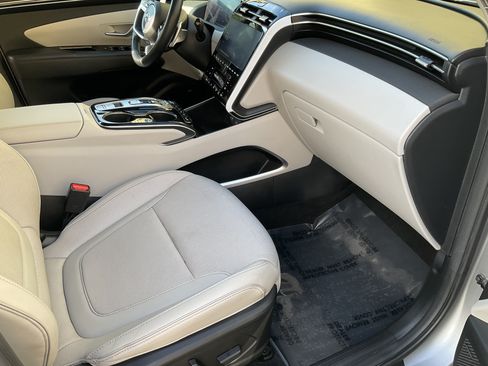 Used 2024 Hyundai Tucson Limited AWD/4WD image 29