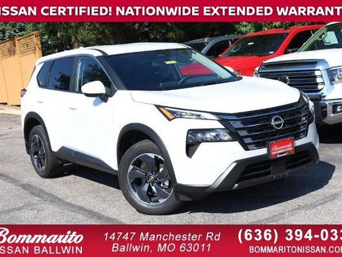 Certified 2026 Nissan Rogue SV AWD/4WD image 1