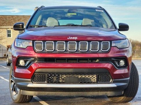 Used 2022 Jeep Compass Limited w/ Sun and Sound Group image 16