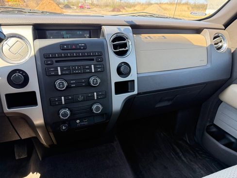 Used 2009 Ford F150 4x4 Regular Cab image 11