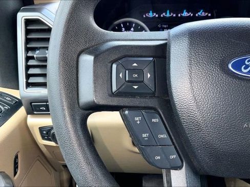 Used 2021 Ford F250 XLT w/ XLT Premium Package AWD/4WD image 20