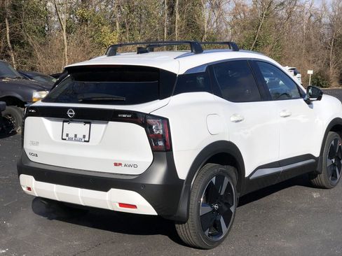 New 2026 Nissan Kicks SR w/ Cold Weather Package image 13