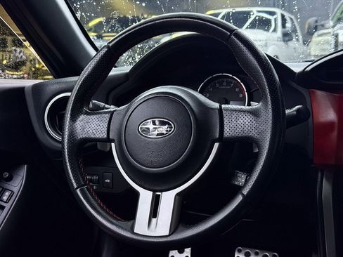 Used 2013 Subaru BRZ Limited w/ Popular Pkg 1A image 19