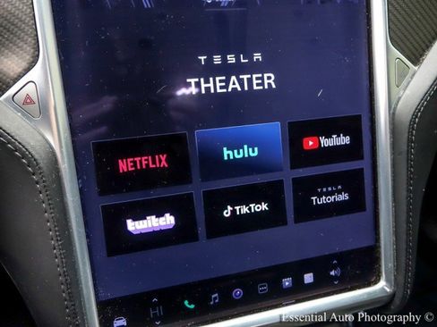 Used 2018 Tesla Model X P100D image 25