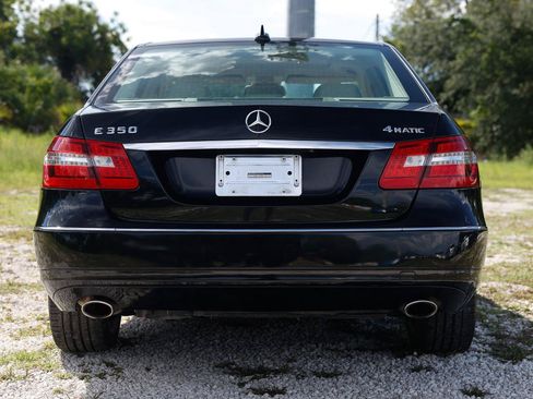 Used 2013 Mercedes-Benz E 350 4MATIC Sedan w/ Premium 1 Pkg image 7