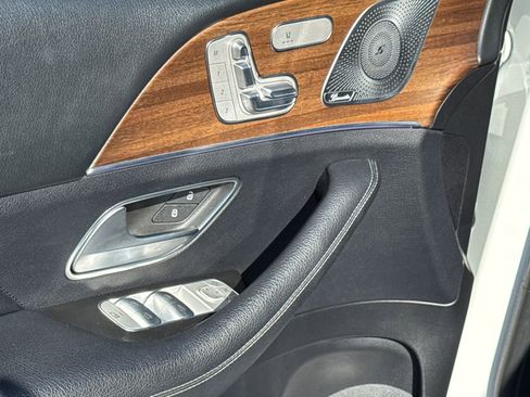 Used 2021 Mercedes-Benz GLE 350 w/ AMG Line Exterior image 18