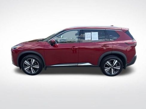 Used 2021 Nissan Rogue Platinum AWD/4WD image 2