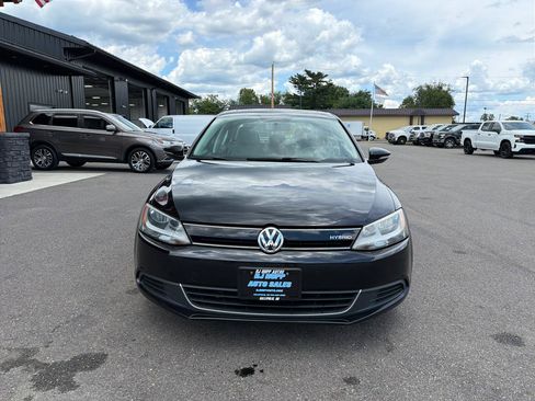 Used 2013 Volkswagen Jetta SEL FWD image 2