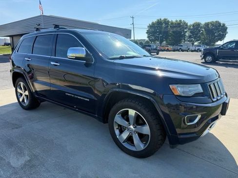 Used 2014 Jeep Grand Cherokee Overland w/ Advanced Technology Group AWD/4WD image 4