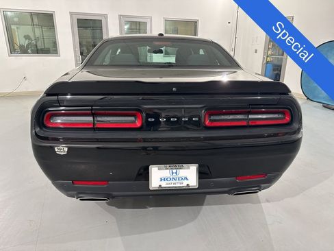 Used 2020 Dodge Challenger GT image 8