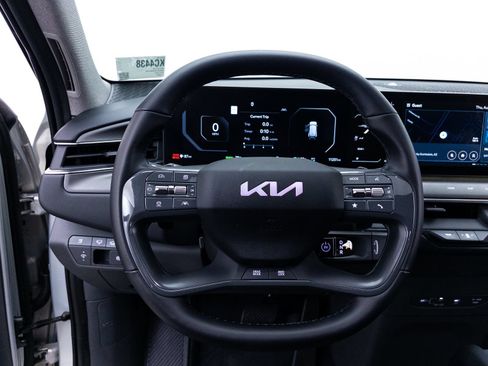 Certified 2024 Kia EV9 Land AWD/4WD image 34