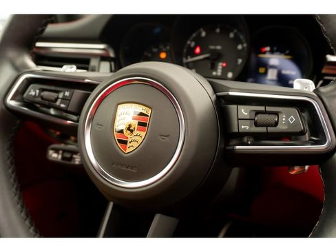 Used 2023 Porsche Macan Turbo AWD/4WD image 34