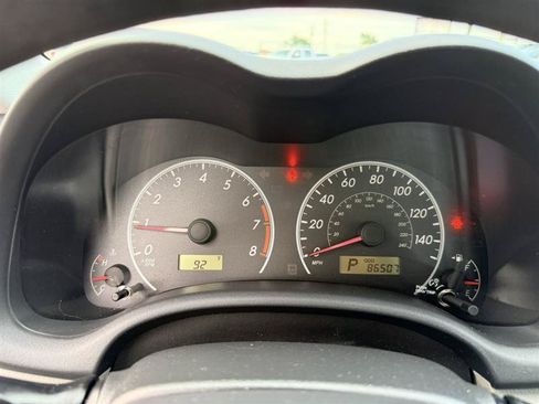 Used 2013 Toyota Corolla LE FWD image 23