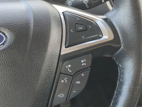 Certified 2024 Ford Edge SEL image 25