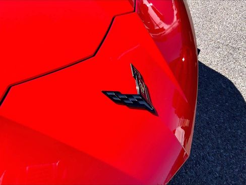 Used 2020 Chevrolet Corvette 1LT image 9
