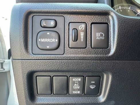 Used 2023 Toyota 4Runner TRD Off-Road Premium image 14