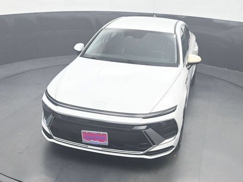 Used 2025 Hyundai Sonata SEL FWD image 20