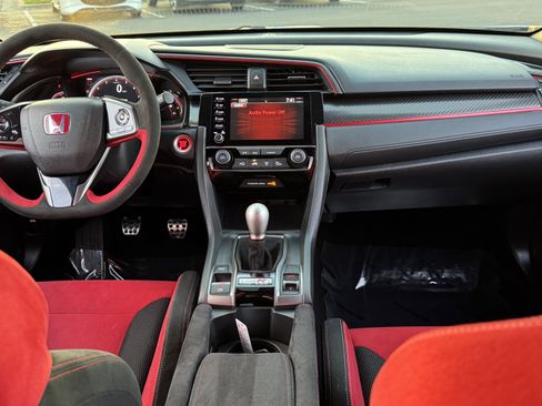 Used 2020 Honda Civic Type R image 16