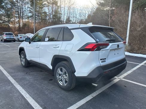 New 2025 Toyota RAV4 XLE w/ Convenience Package image 3