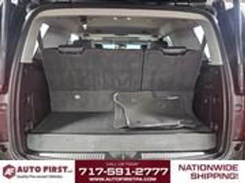 Used 2019 Chevrolet Tahoe LT w/ LT Signature Package AWD/4WD image 11