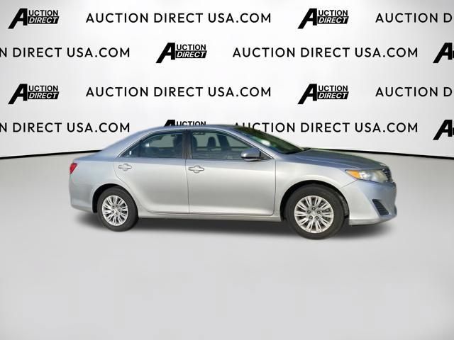 Used 2012 Toyota Camry FWD image 8