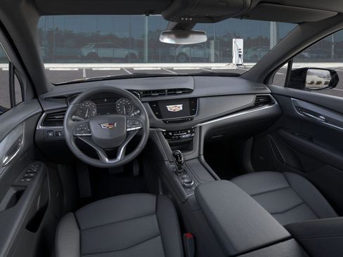 New 2025 Cadillac XT6 Luxury image 16