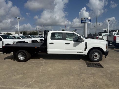 New 2025 Ford F350 XL RWD image 3