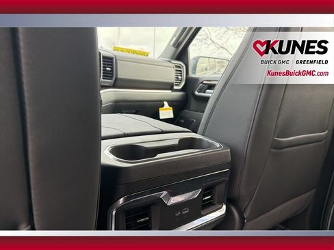 New 2026 GMC Sierra 1500 Elevation w/ Elevation Premium Package AWD/4WD image 33