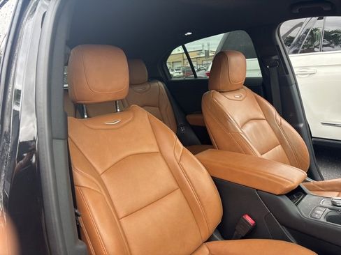 Used 2020 Cadillac XT4 Premium Luxury image 21