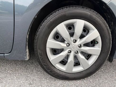 Used 2016 Toyota Corolla LE FWD image 26