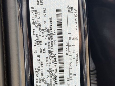 Certified 2023 Ford F150 Raptor AWD/4WD image 32