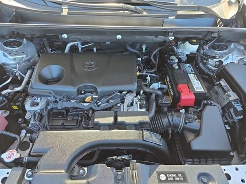 Used 2021 Toyota RAV4 XLE image 51