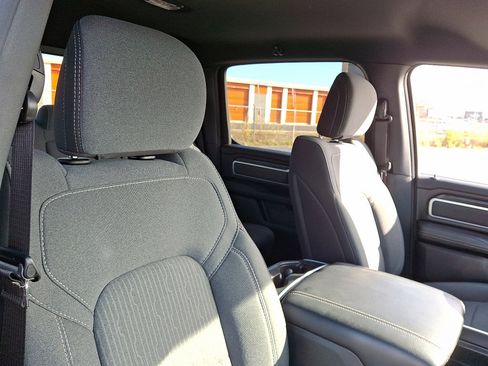 Used 2022 RAM 1500 Big Horn image 13