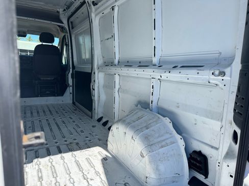 Used 2020 RAM ProMaster 2500 image 31
