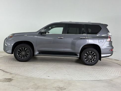 Used 2023 Lexus GX 460 Premium w/ Premium Package AWD/4WD image 2