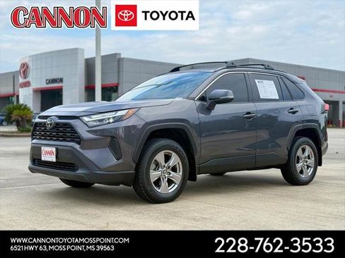 Certified 2022 Toyota RAV4 XLE w/ Convenience Package FWD image 1