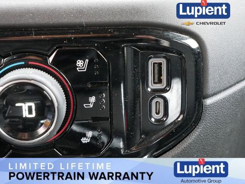 Used 2023 Chevrolet Silverado 1500 LTZ image 27