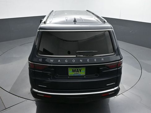 Used 2023 Jeep Wagoneer L Series III w/ Premium Group I AWD/4WD image 43