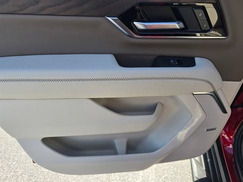 New 2026 GMC Yukon XL Denali RWD image 12