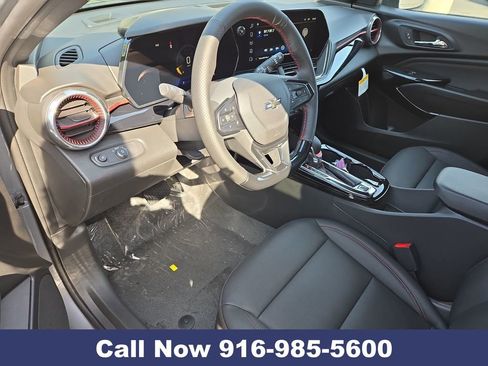 New 2026 Chevrolet Trax RS image 14