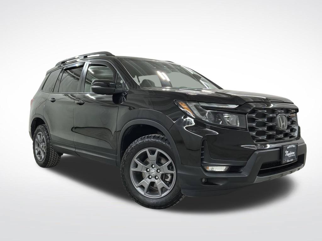 Certified 2024 Honda Passport TrailSport image 5