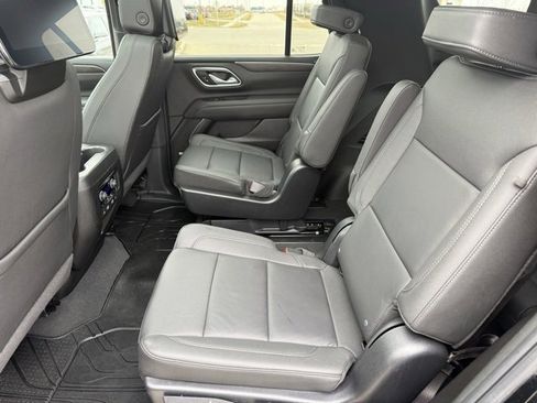 Used 2024 Chevrolet Tahoe Z71 w/ Luxury Package image 12