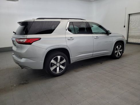 Used 2019 Chevrolet Traverse LT w/ LT Premium Package AWD/4WD image 10